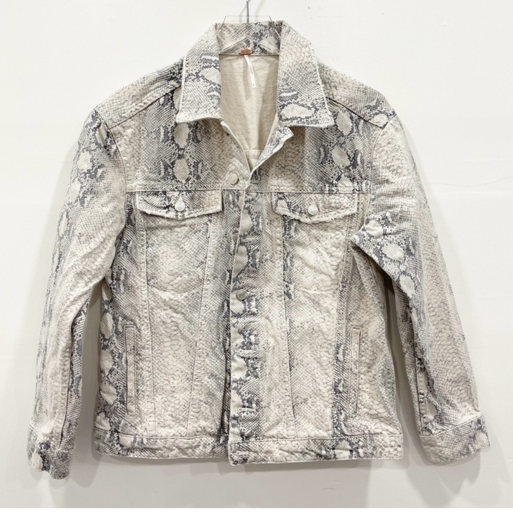 Free People Snakeskin Print Trucker Jacket Button Front Distressed Trims Size S